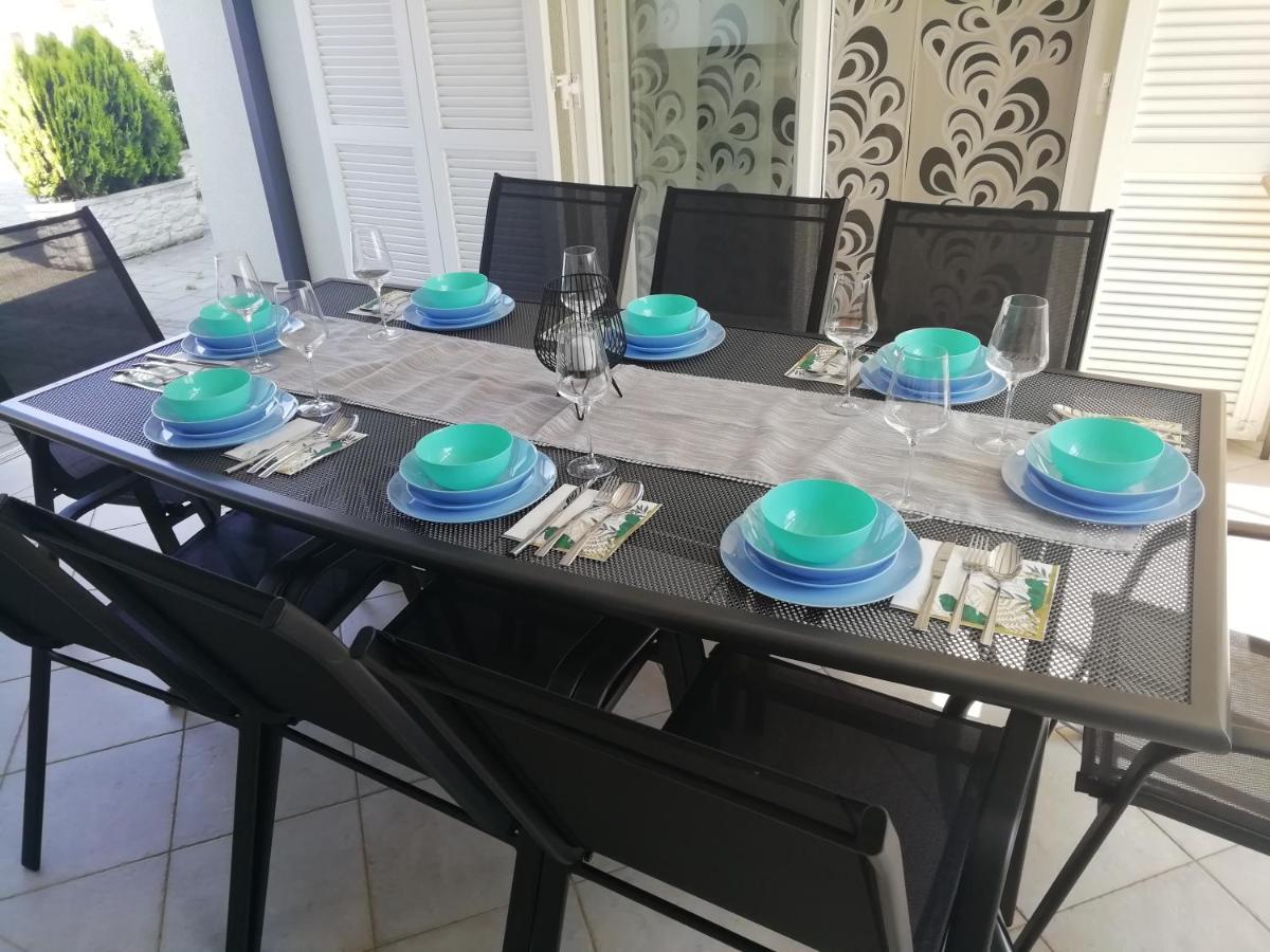 Apartment Fancy Малинска Екстериор снимка