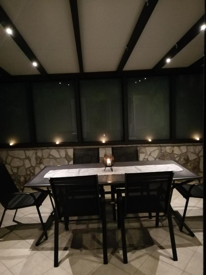 Apartment Fancy Малинска Екстериор снимка
