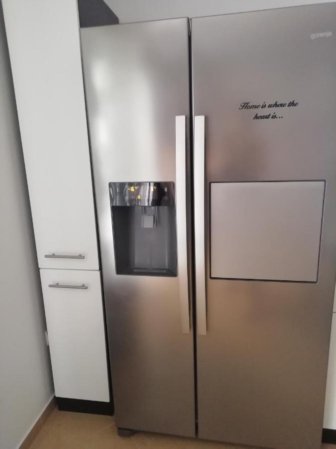 Apartment Fancy Малинска Екстериор снимка
