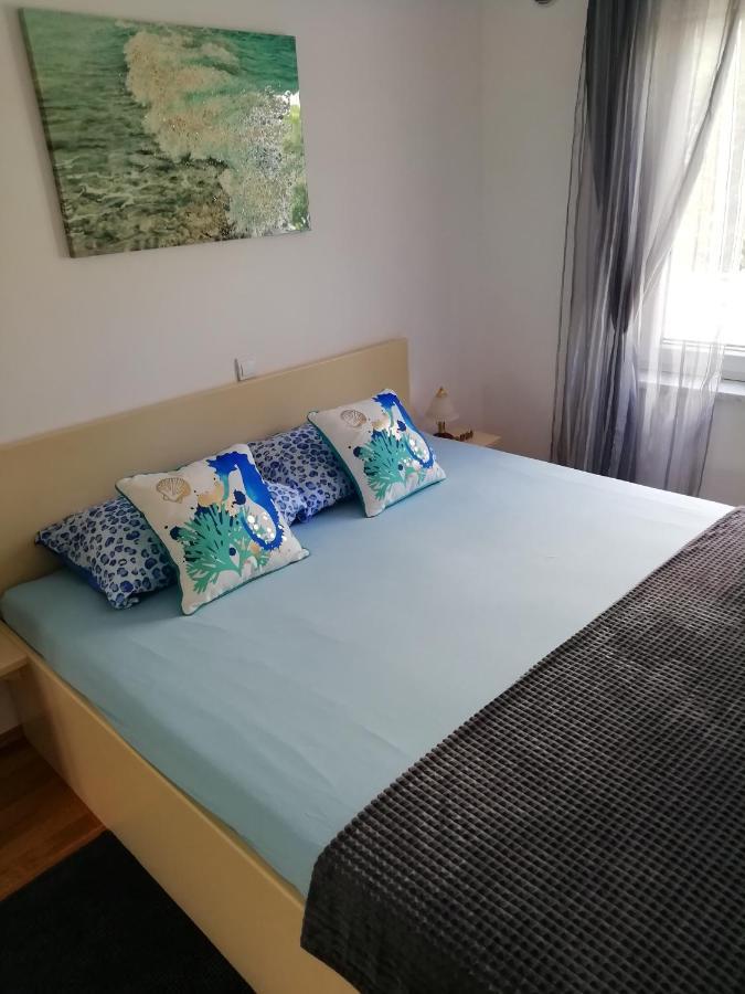 Apartment Fancy Малинска Екстериор снимка